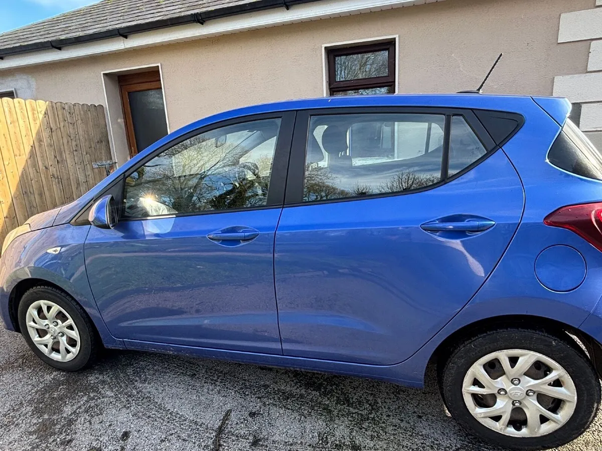 Hyundai i10 2019 - Image 2