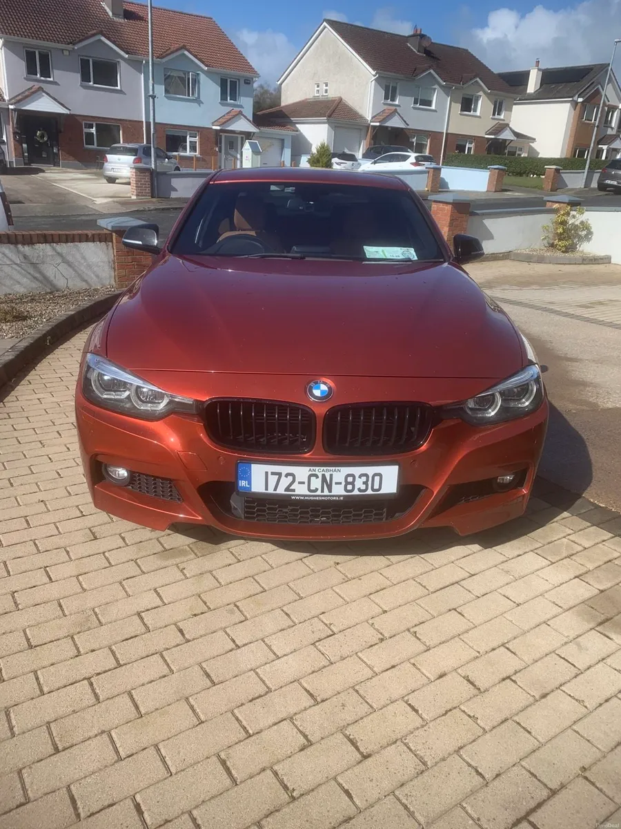 BMW 330e - Image 1