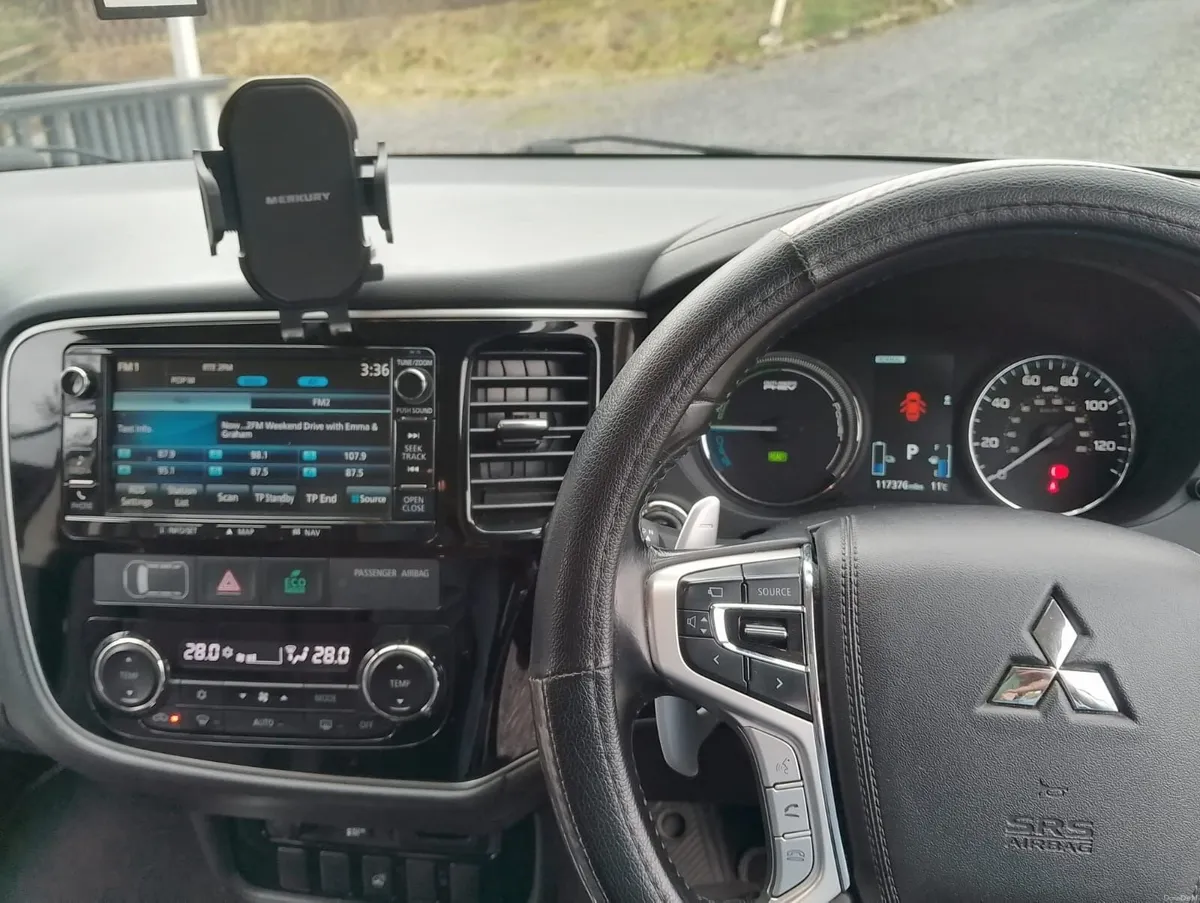 Mitsubishi Outlander PHEV 2016 High Spec | 4WD | - Image 2