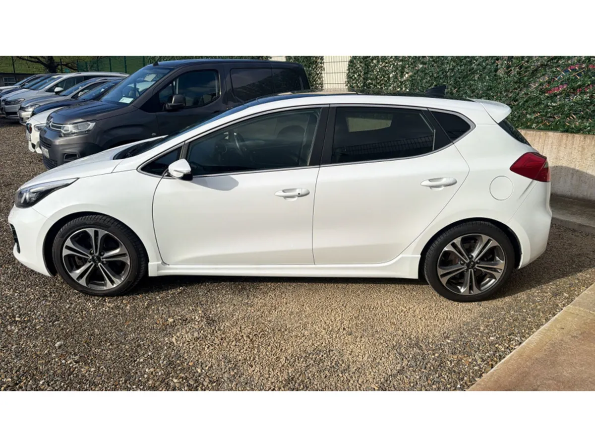 Kia Ceed GT-LINE S ISG CRDI - Image 3
