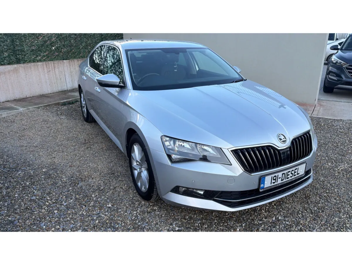 Skoda Superb SE TECHNOLOGY TDI - Image 1