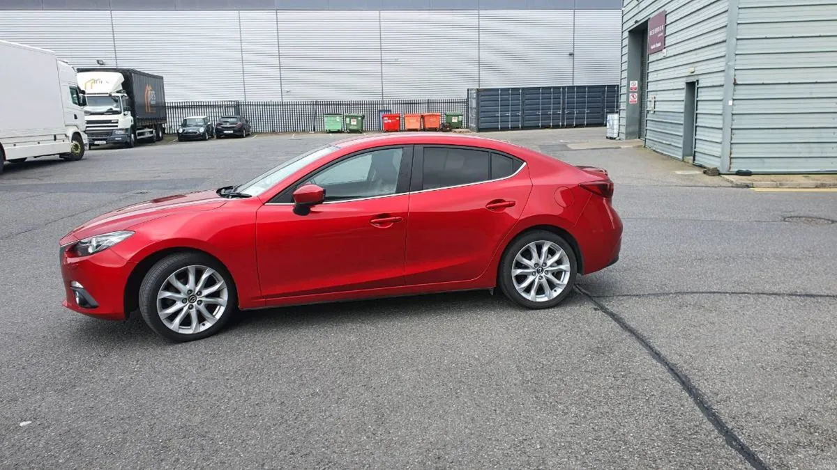 Mazda Mazda3 2016 - Image 2