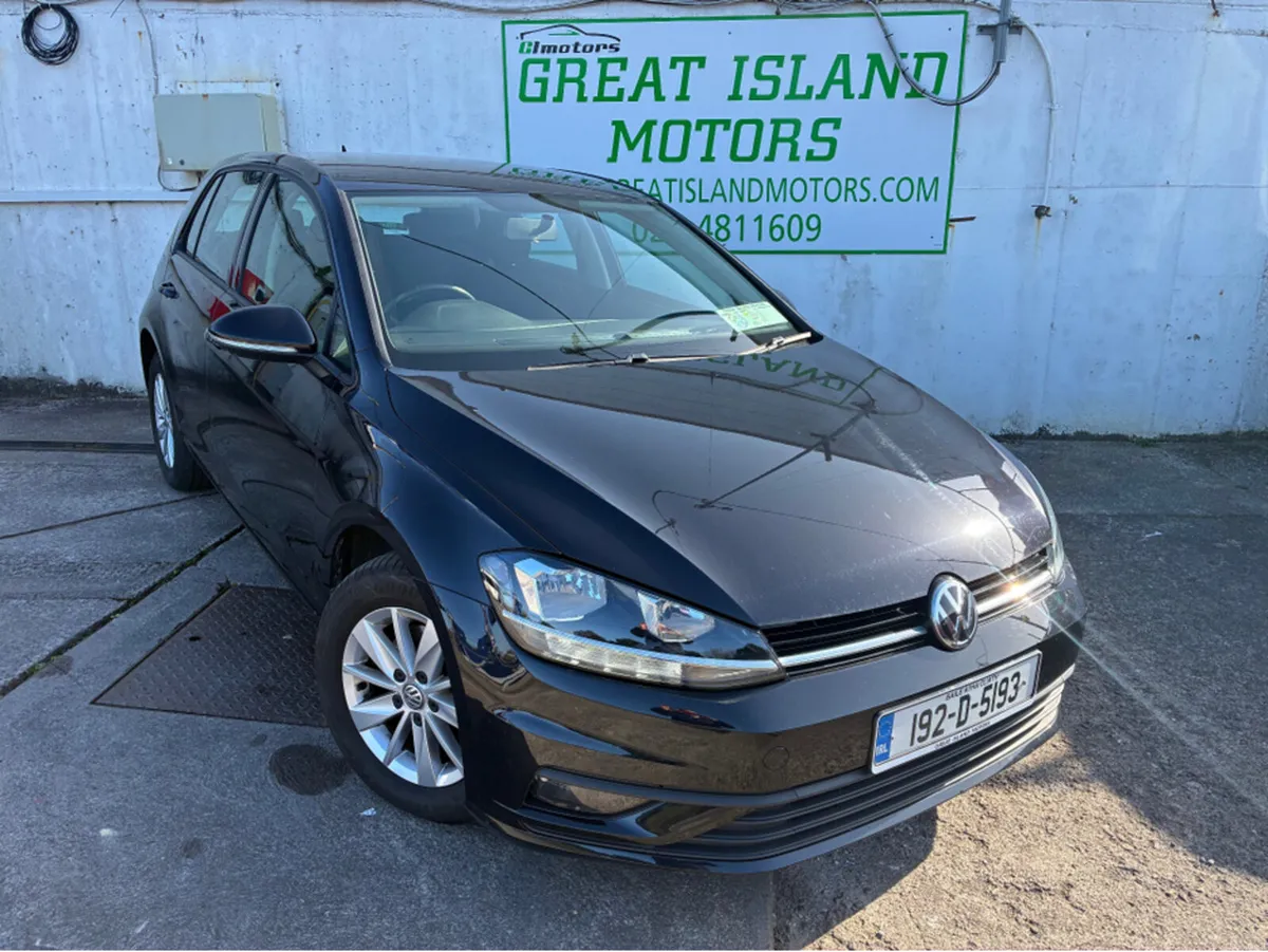 Volkswagen Golf TRENDLINE 1.6 TDI MANUAL 5SPEED 5D - Image 1