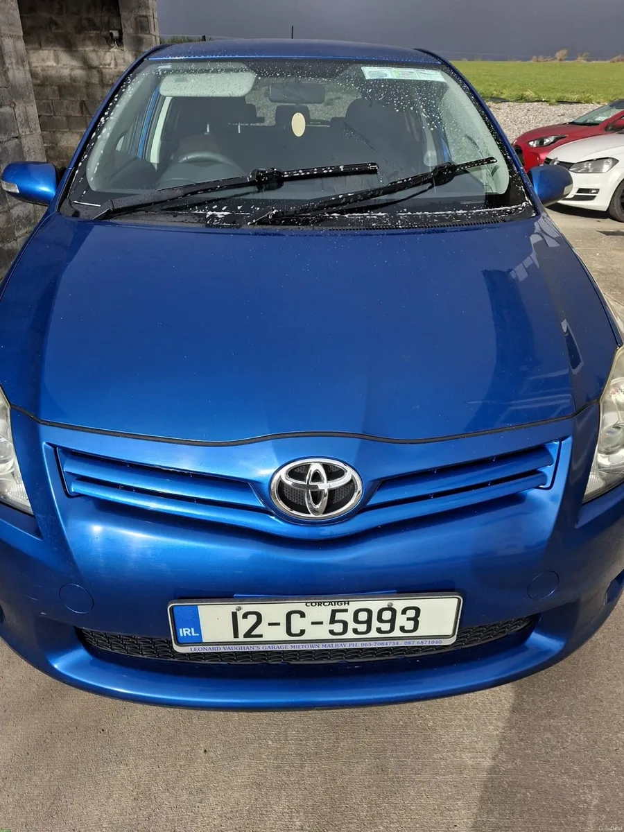 Toyota auris - Image 4