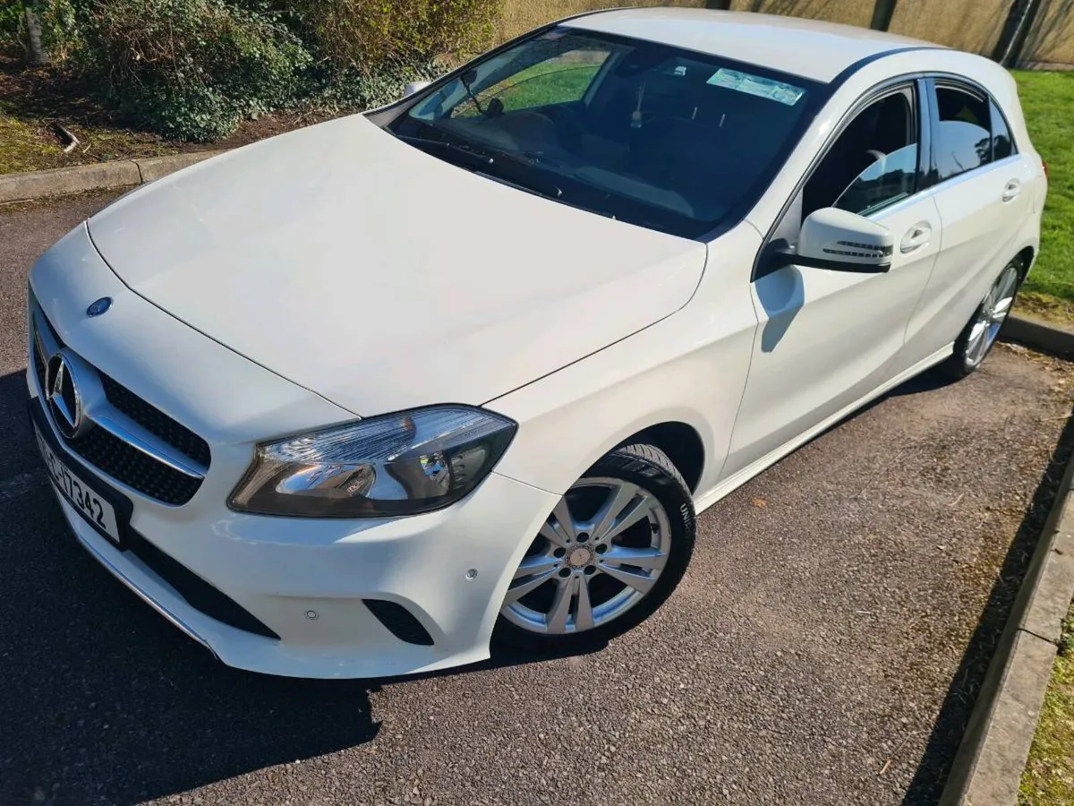 Mercedes A 180 D sport executive 2017 1.5d - Image 2