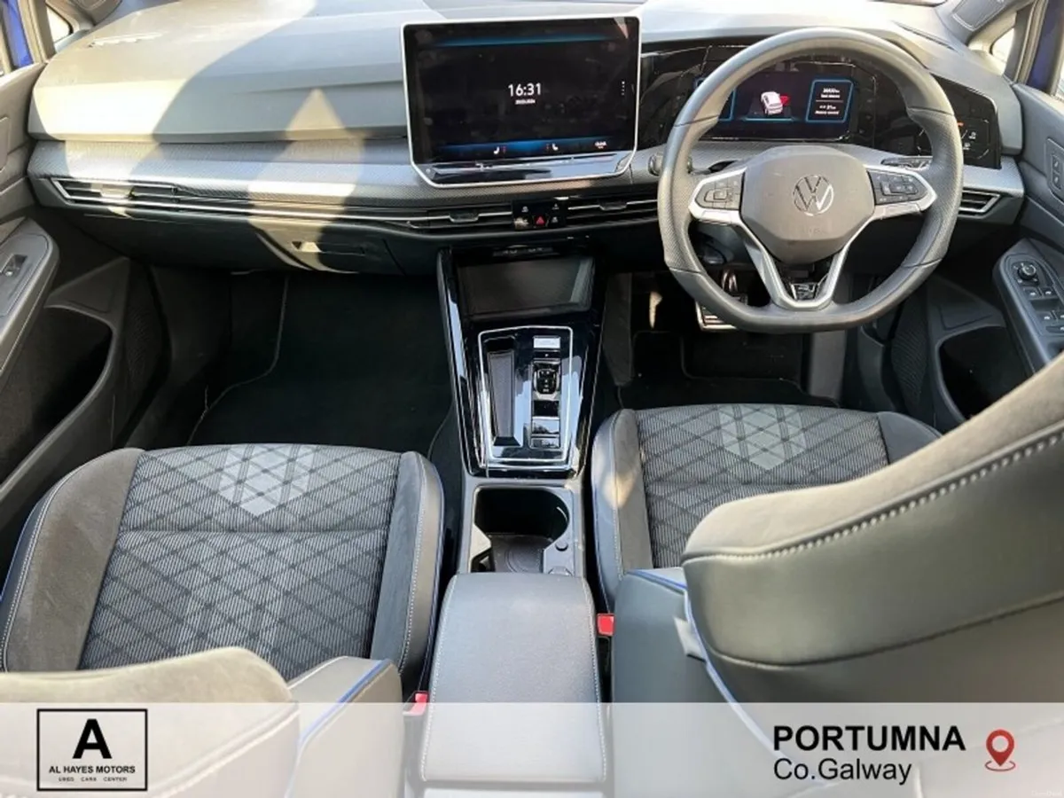 Volkswagen Golf AUTOMATIC R-LINE 2.0 TDI 150HP - Image 2