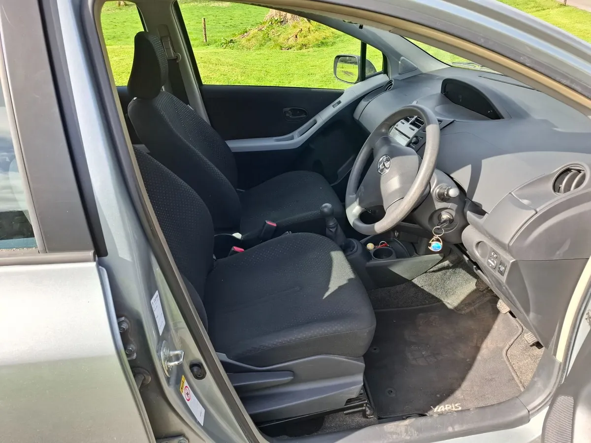Toyota Yaris 2011 as new condition - Image 3