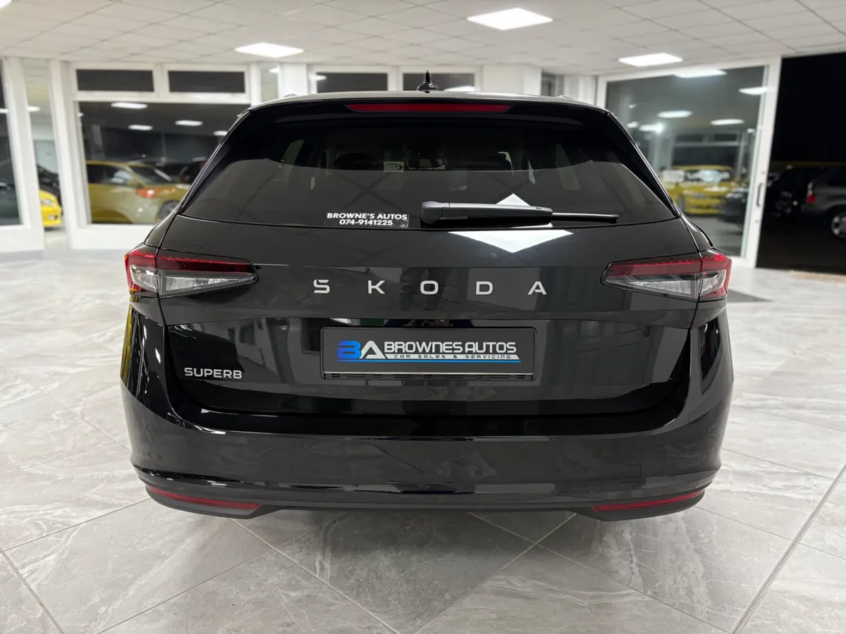 2025 Skoda Superb SE Technology Automatic - Image 6