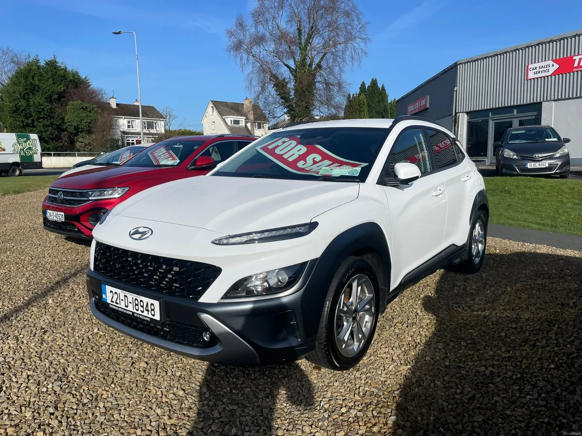 2022 Hyundai KONA Executive - Image 1