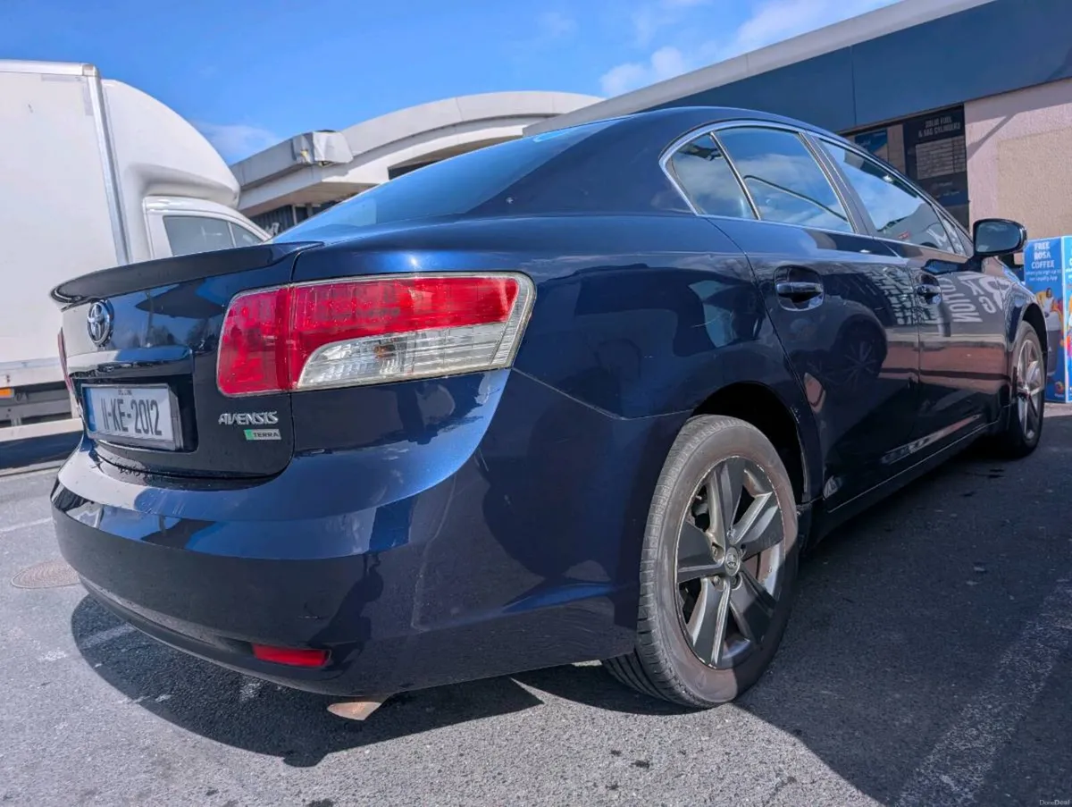Toyota Avensis - Image 3