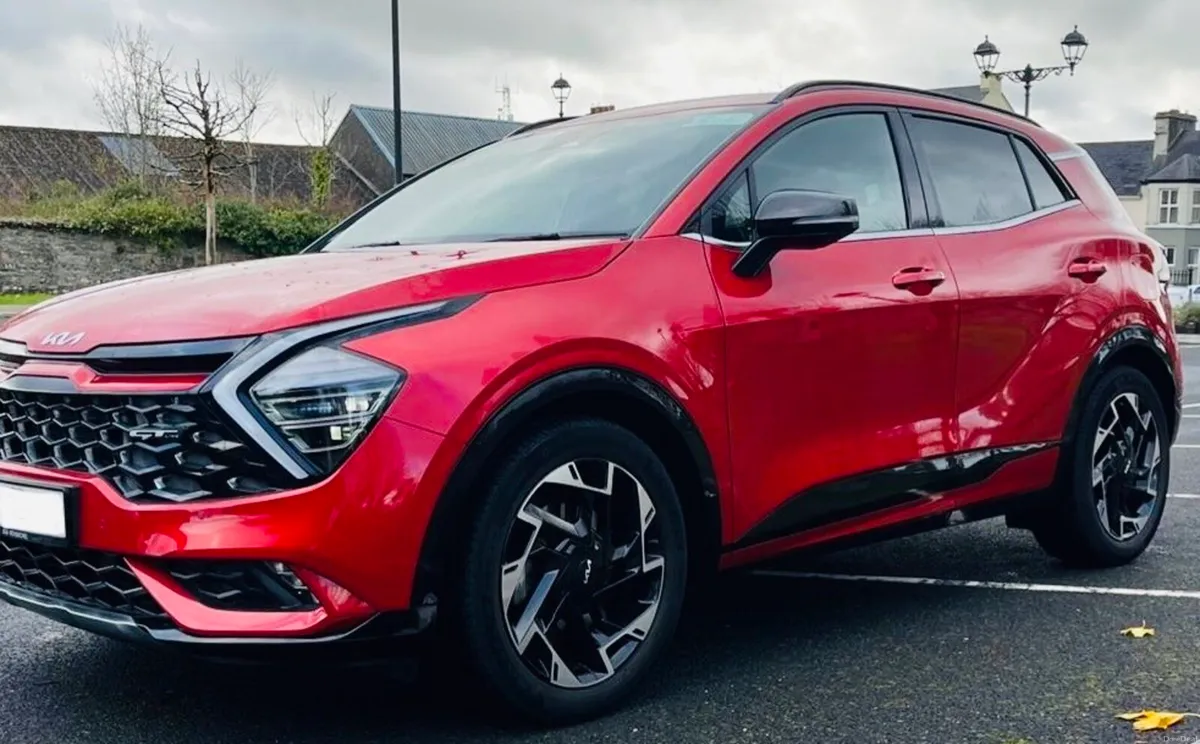 222 Kia Sportage GT Line-Lady Owner/Only 37,160 km - Image 1