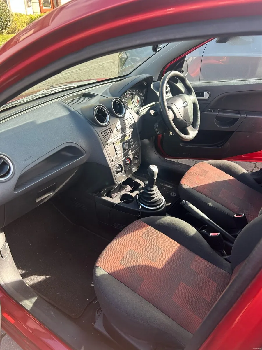 Ford fiesta - Image 3