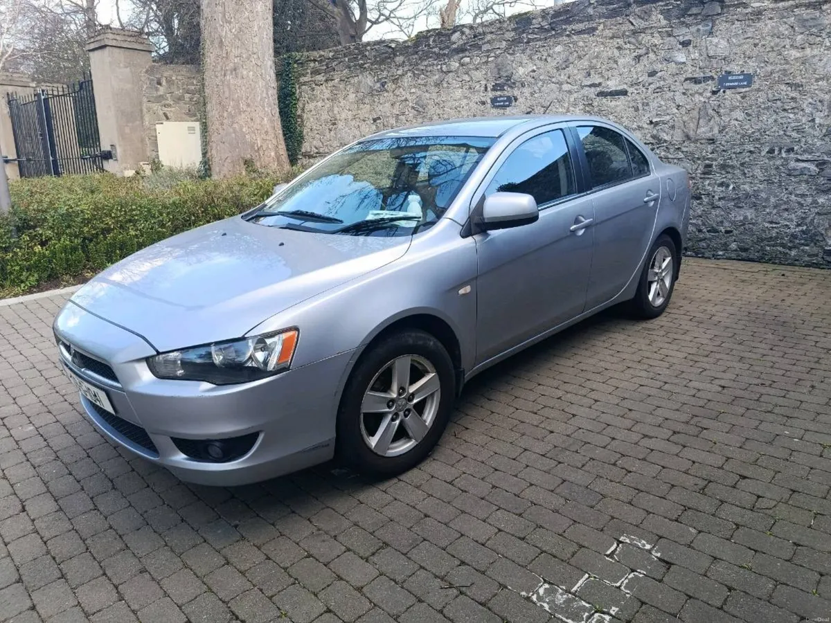 Mitsubishi Lancer // New NCT + low mileage - Image 2