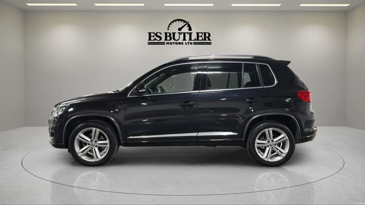 2014 Vw Tiguan 1.4L AUTO R-LINE ONLY 55,000KMS - Image 2