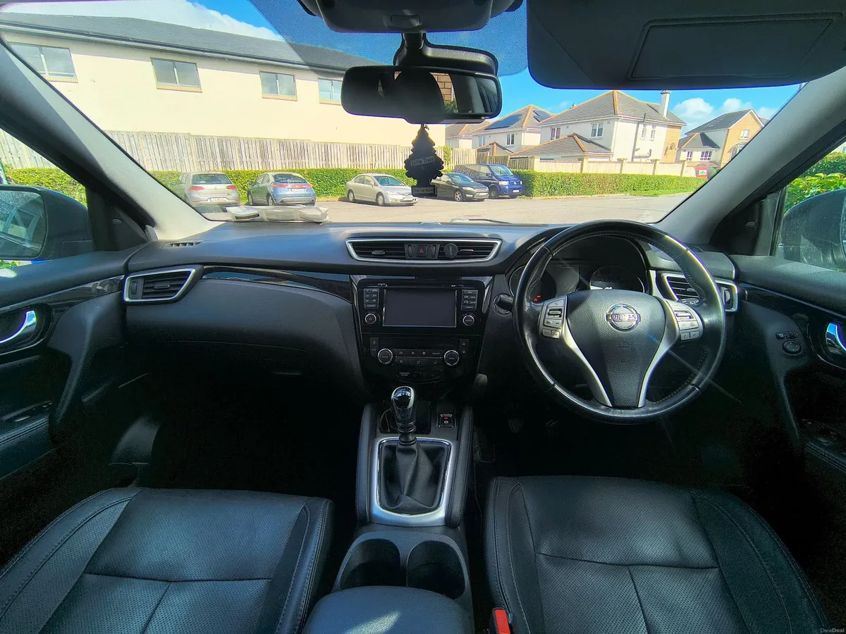 Nissan Qashqai 2015 - Image 2