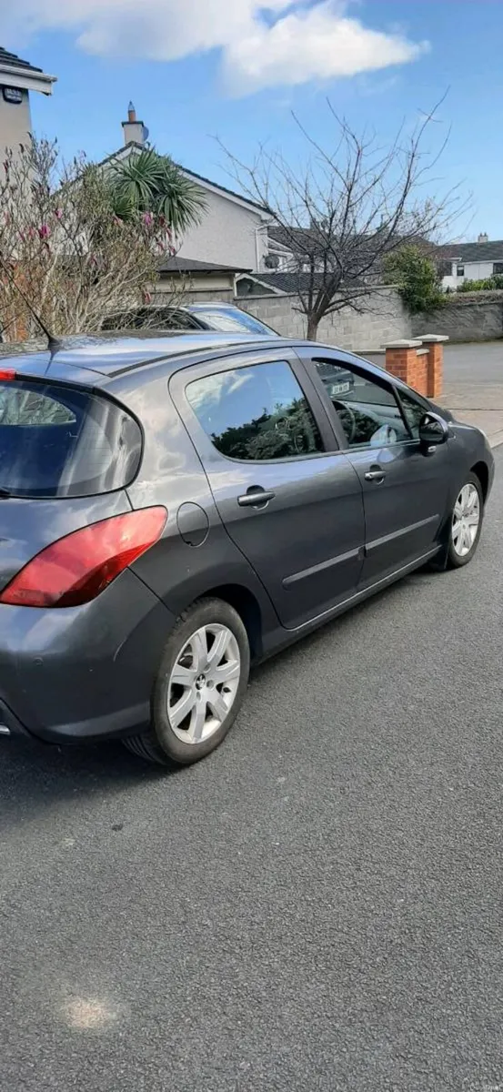 2012  peugeot 308  Diesel - Image 4
