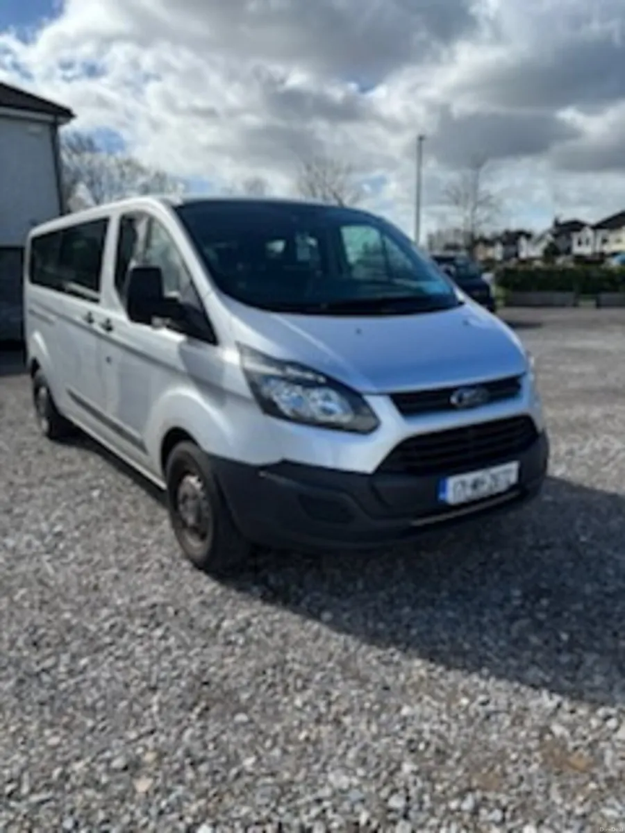 Ford transit custom Tourneo 9seats - Image 1