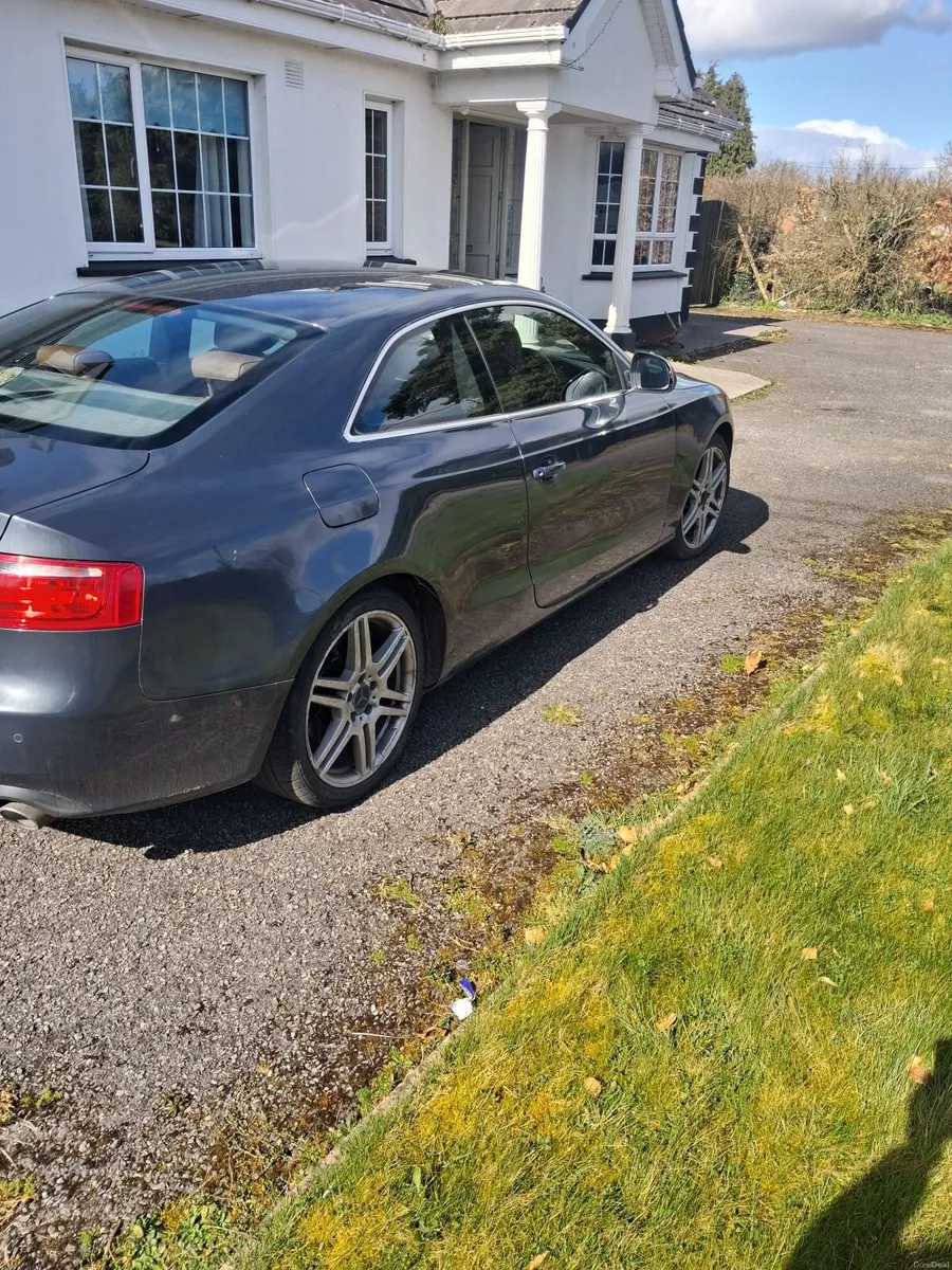 Audi A5 2008 - Image 1