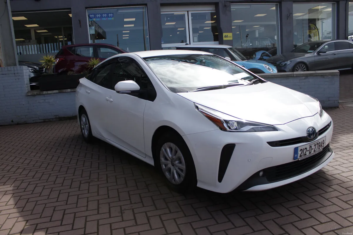 2021 TOYOTA PRIUS 1.8 HYBRID LUXURY - Image 1