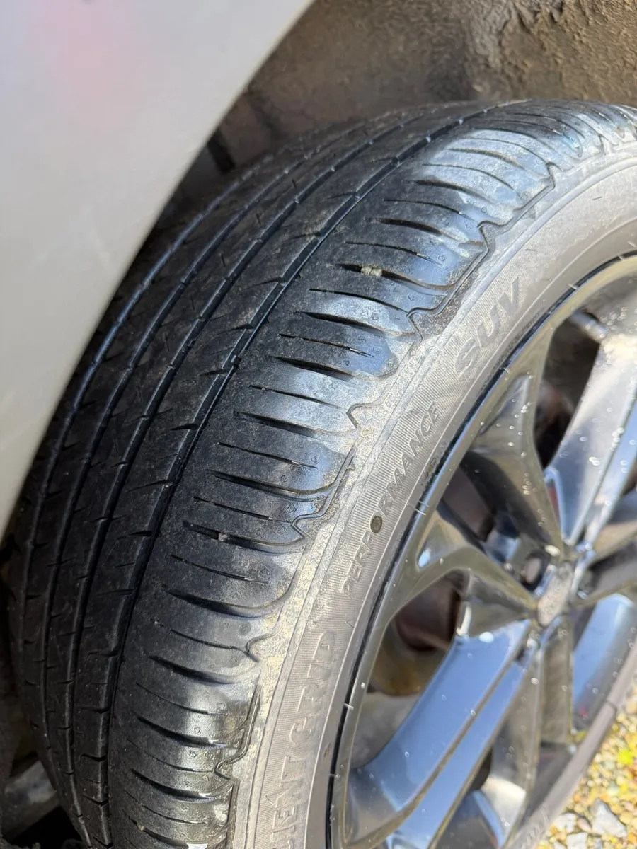 2014 Ford Kuga 2.0L Diesel - fresh NCT and Taxed - Image 2