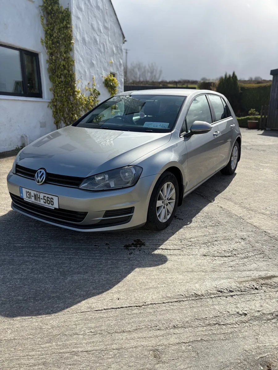 2013 Volkswagen Golf - Image 3