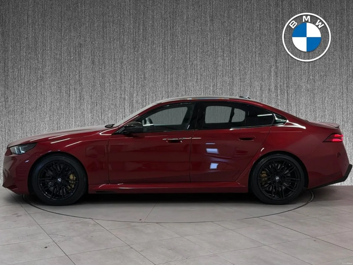BMW M5 M5 PHEV 4DR AUTO - Image 3