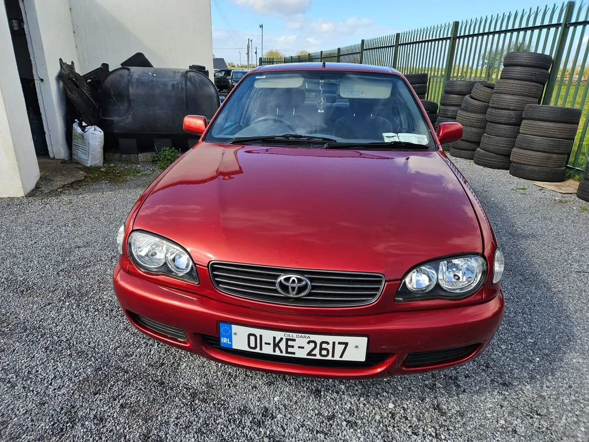 Toyota Corolla 2001 - Image 1