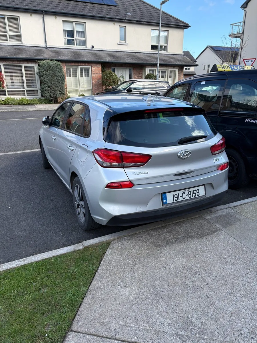 Hyundai i30 2019 - Image 4