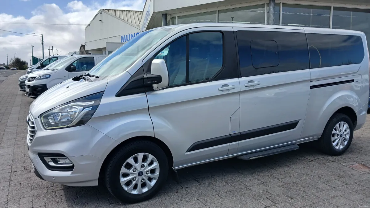182 FORD CUSTOM TOURNEO LWB 9 SEAT LOW MILES - Image 1