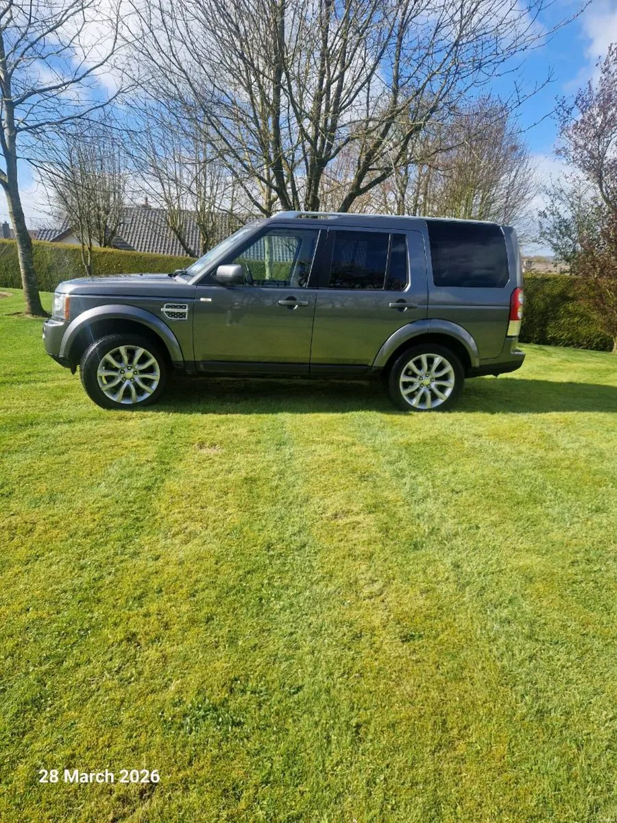 Land Rover Discovery 4 - Image 4