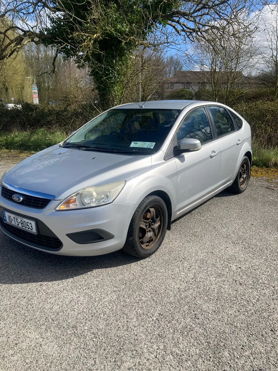 Ford Focus 1.6tdci style - Image 1