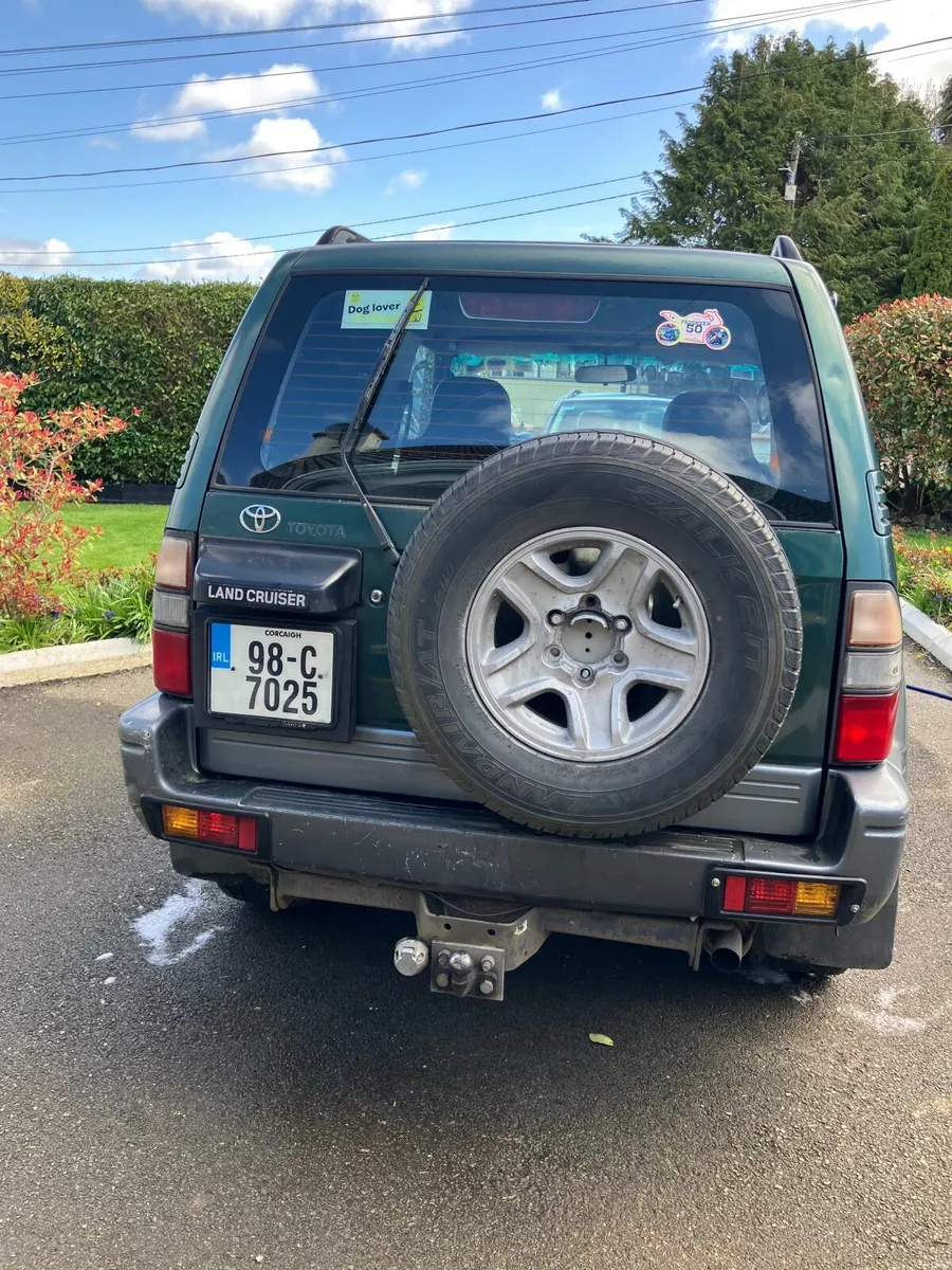 Toyota Land Cruiser 1998 - Image 3