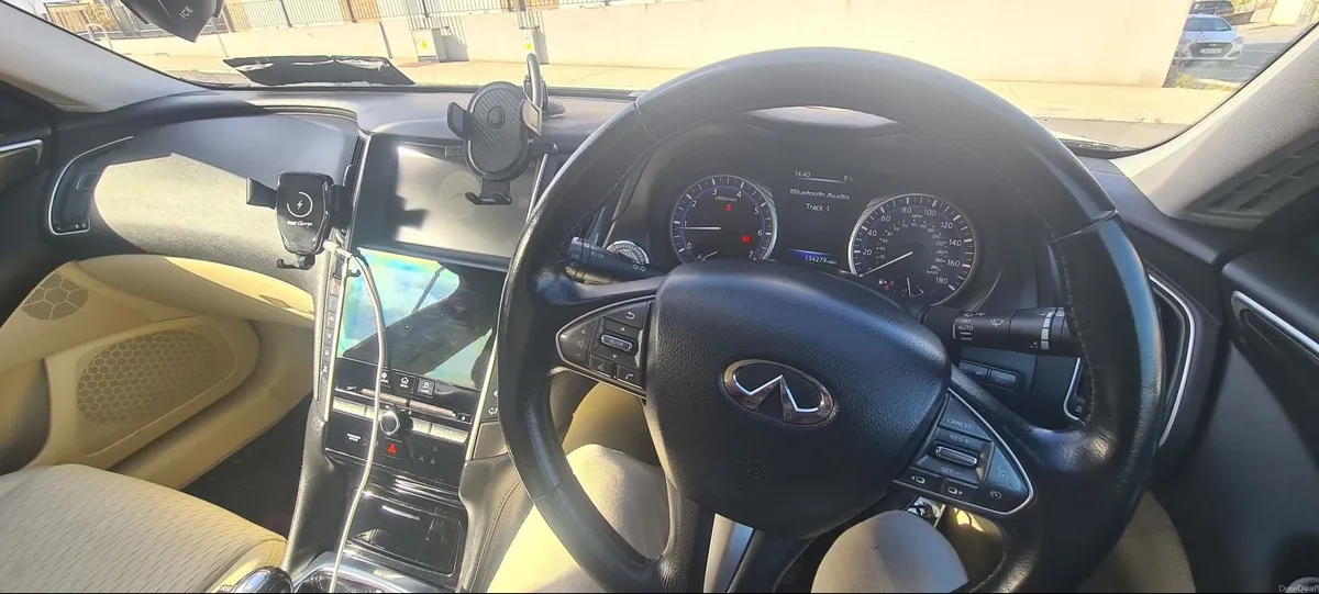 Infiniti Q50 2016 - Image 2