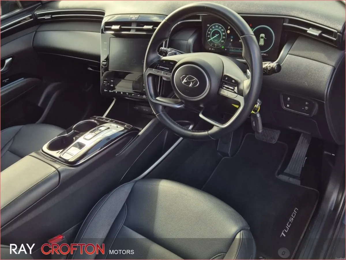 Hyundai Tucson 4WD Executive PHEV Auto - Image 3