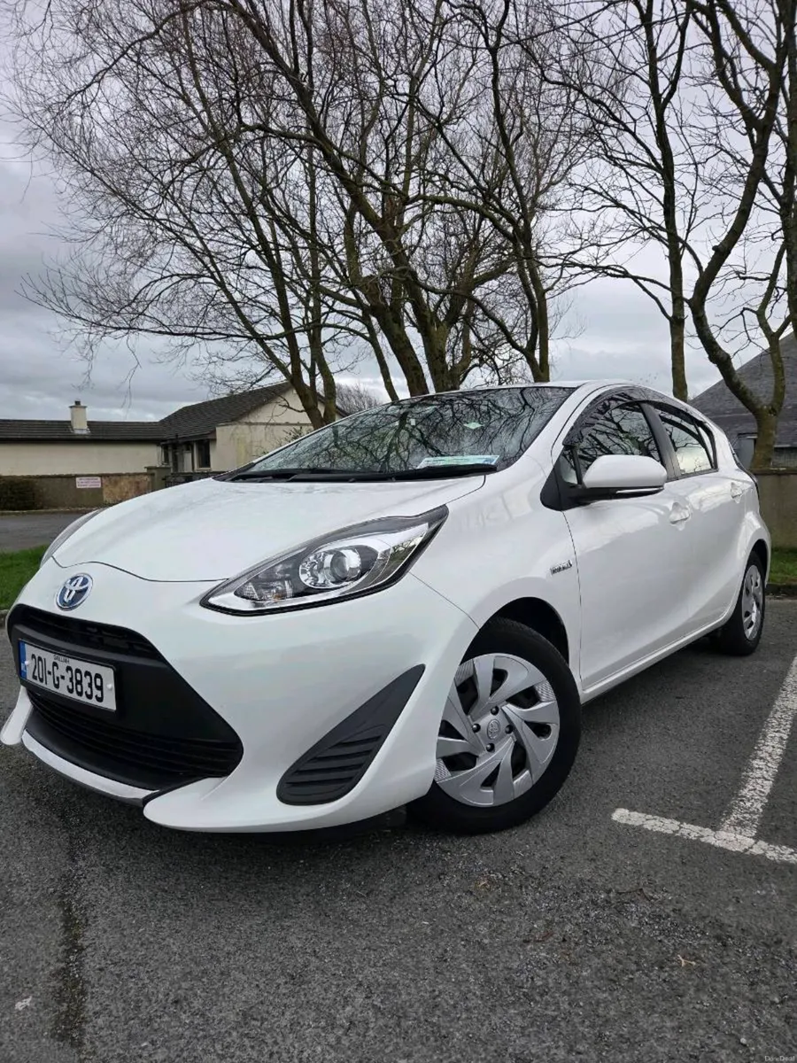 2020 Toyota Aqua - Image 1