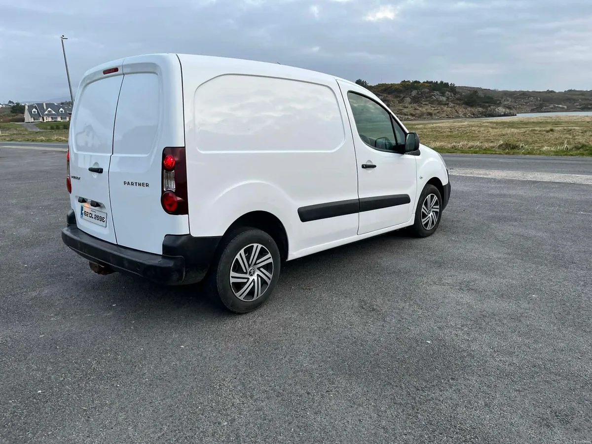 162 Peugeot partner - Image 2