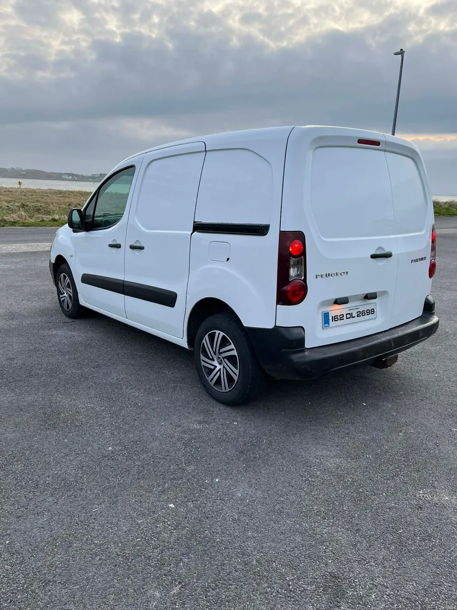 162 Peugeot partner - Image 4