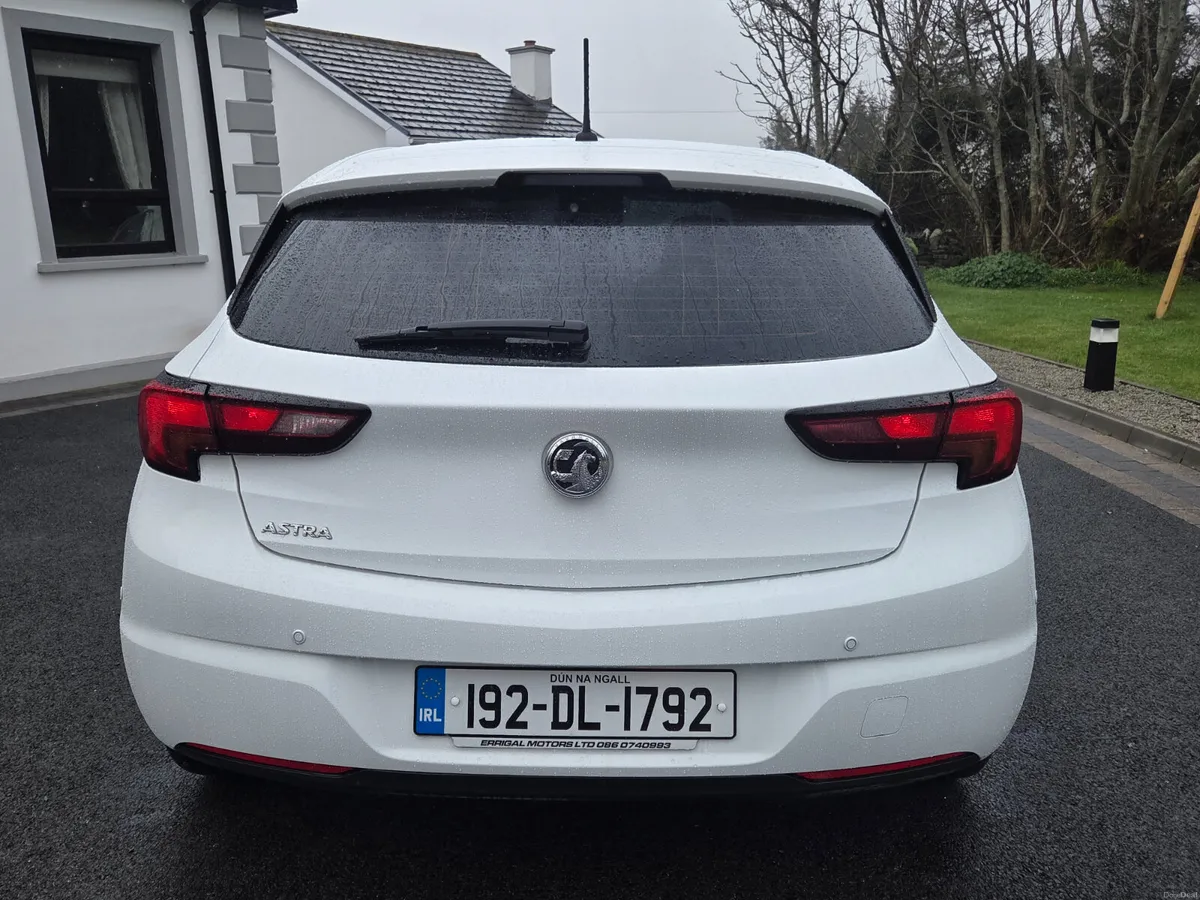 2019 VAUXHALL ASTRA ECOTEC  SRI 1.6CDTI - Image 5