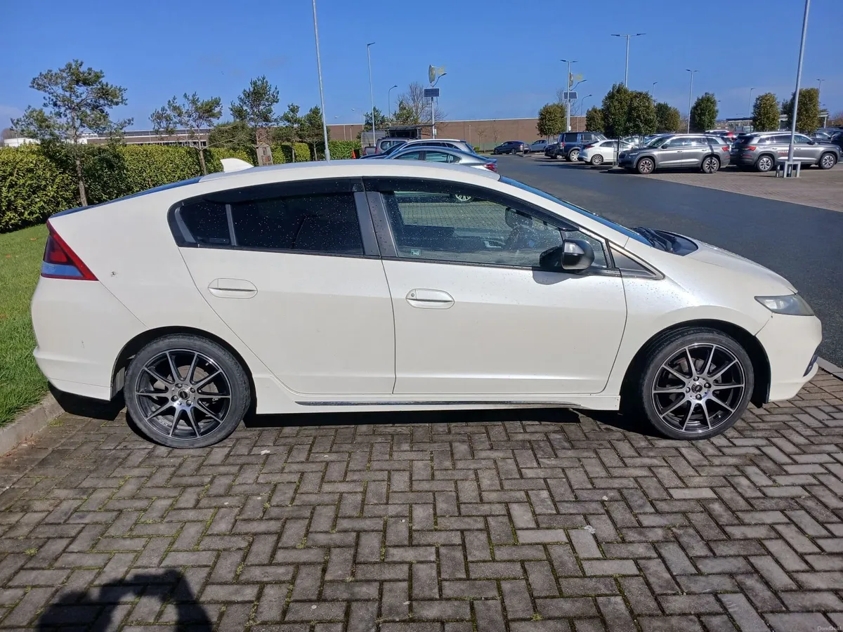 Honda Insight 2012 - Image 2