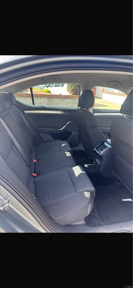 Skoda superb automatic - Image 5