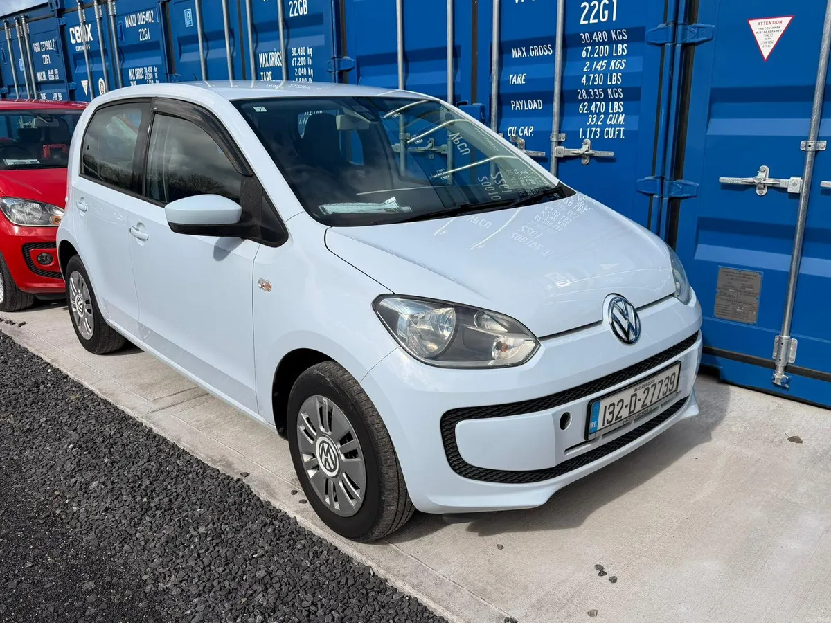 Volkswagen up! 2013 - Image 1