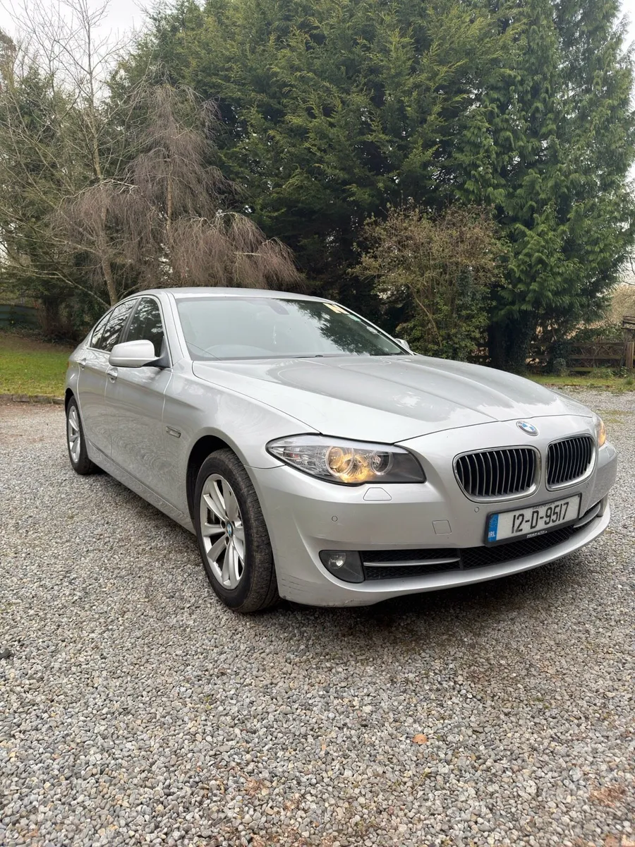 BMW 520d f10 - sport plus - Image 1