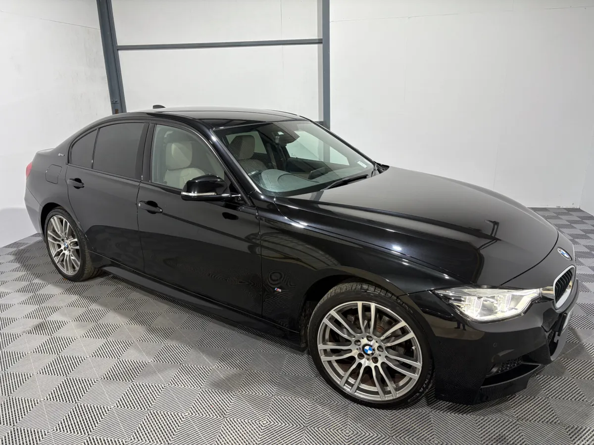 2019 BMW 330E M Sport Plug In Hybrid 74,000 KM - Image 3