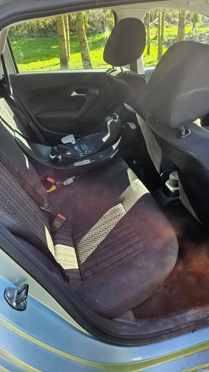 Volkswagen Polo 2015 - Image 4