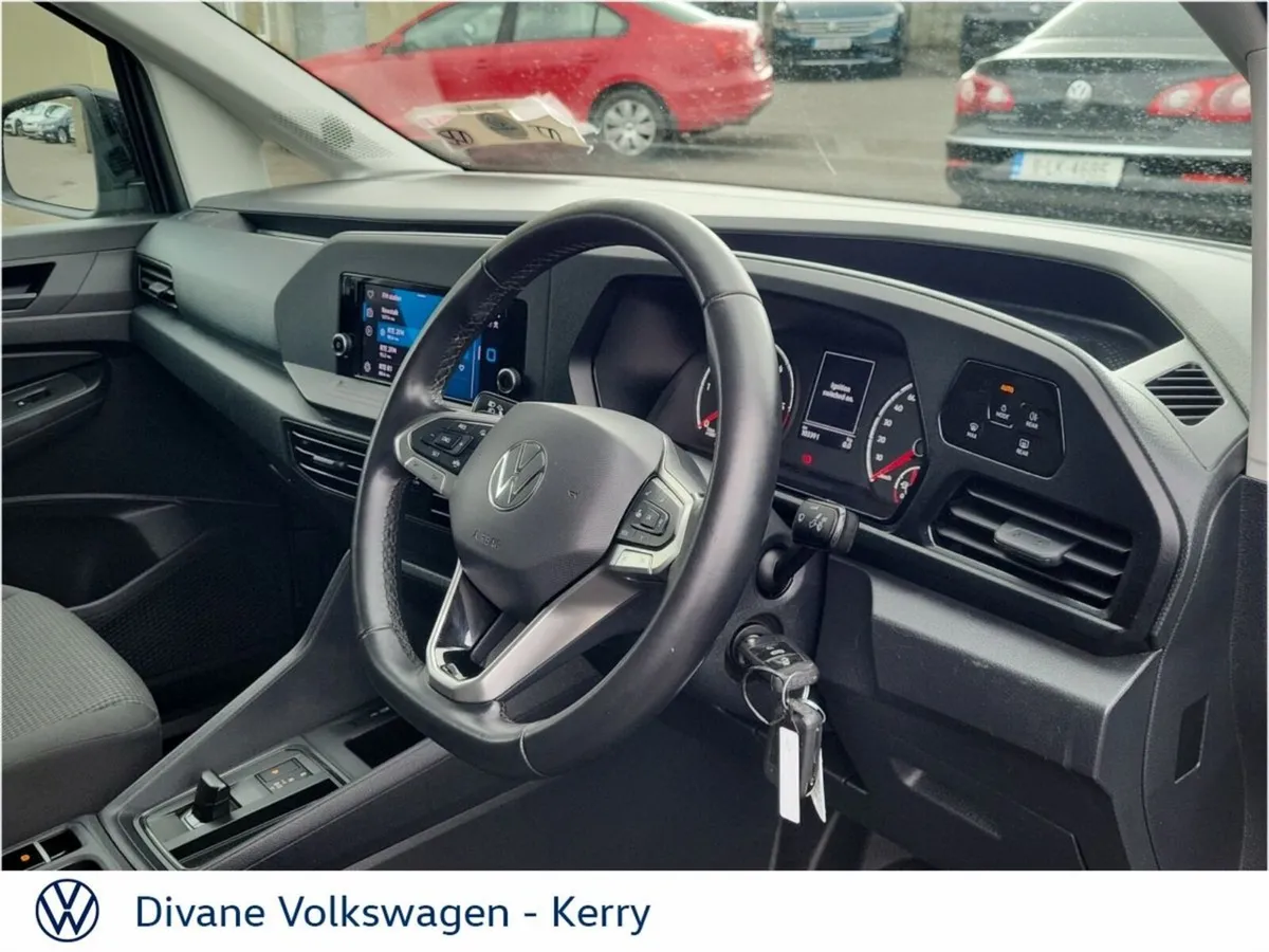 Volkswagen Caddy CARGO EDITION 2.0 TDI 122BHP AUTO - Image 4