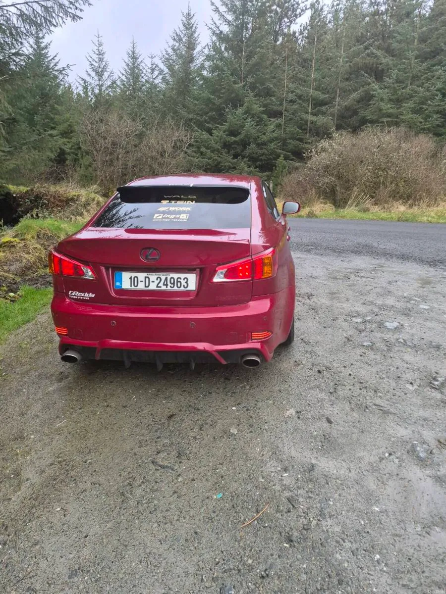 Lexis is 220d - Image 3