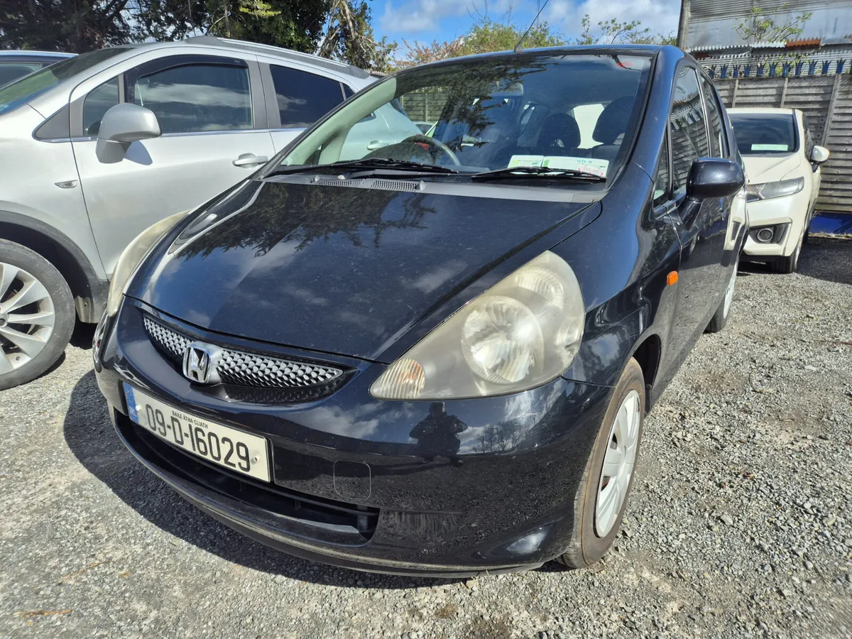 Lovely Honda Jazz 2009 - Image 1