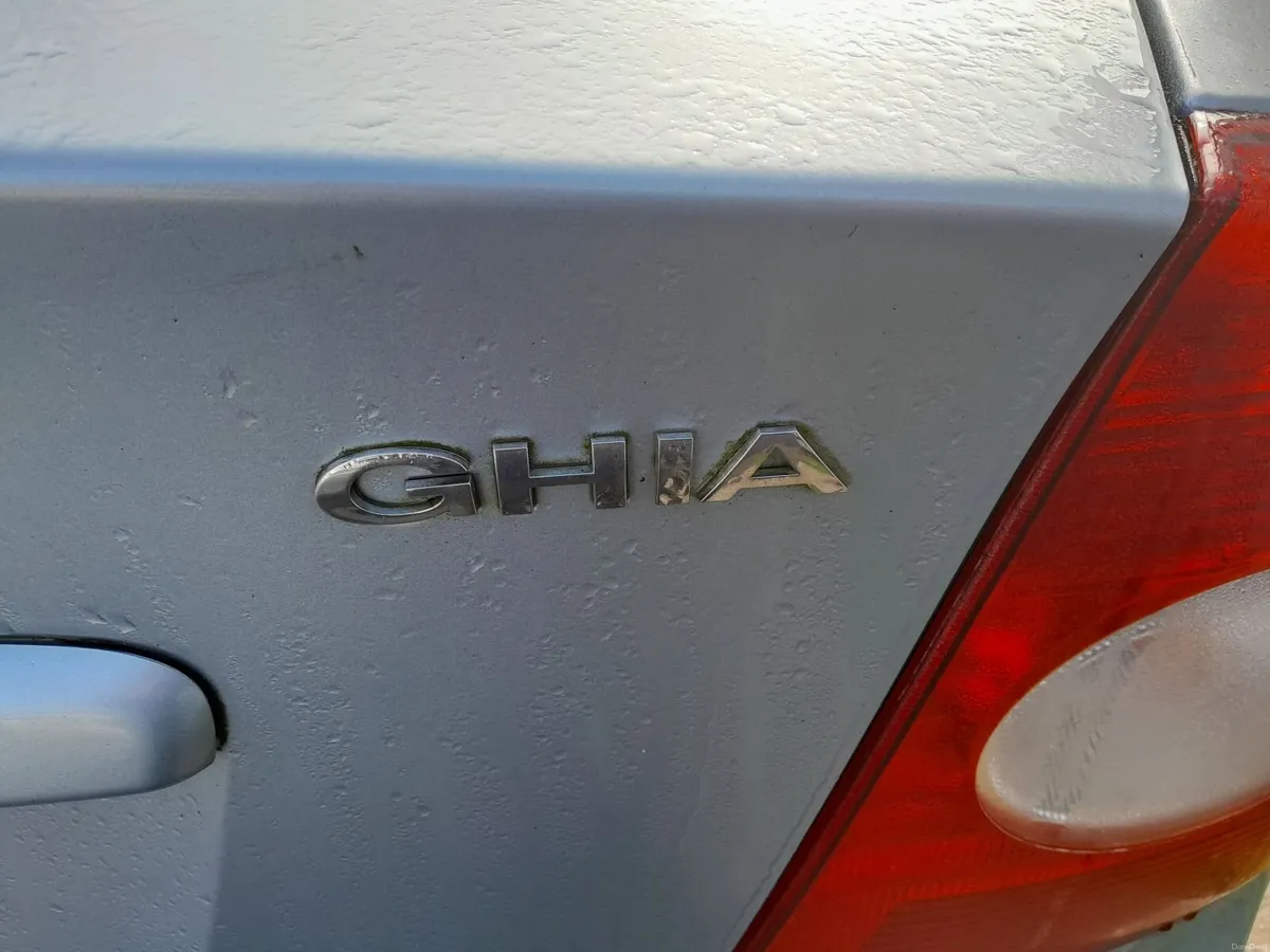 2006 Ford Focus  ghia automatic tax 07/26 - Image 3