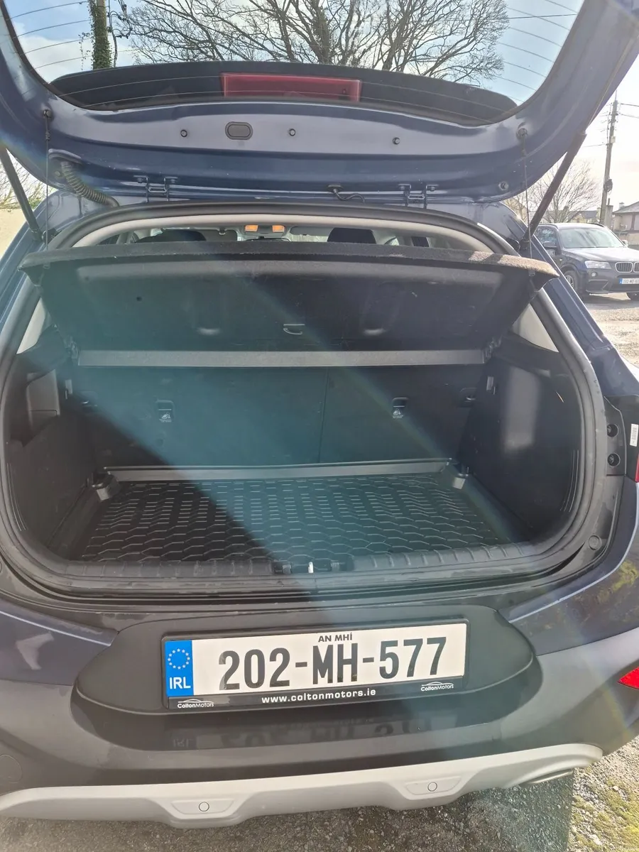 Kia Stonic 2020 1.6 Diesel - Image 2