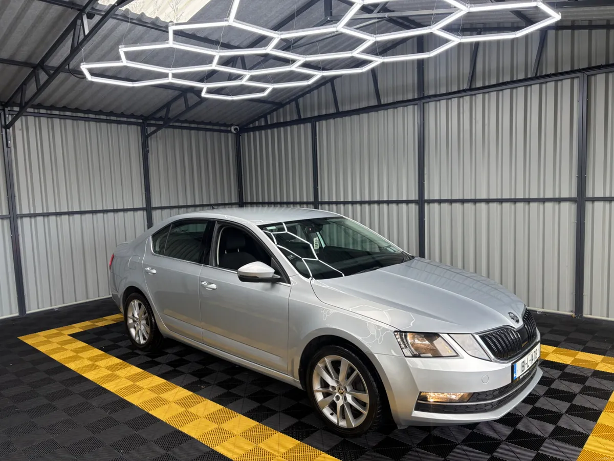Skoda Octavia 2018 1.0TSI Manual - Image 1